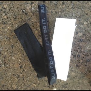 3 athletic headbands